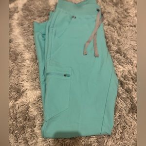 Figs Zamora joggers size small tall